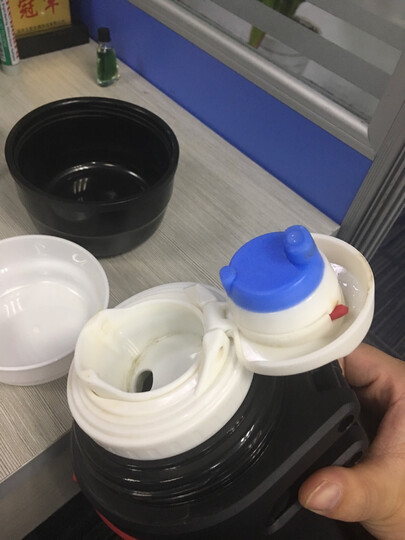 富光 金刚系列保温杯具 不锈钢大容量保温瓶 车载真空保温水壶 户外保温壶蓝色 2.2L(WFZ6019-2200) 晒单图