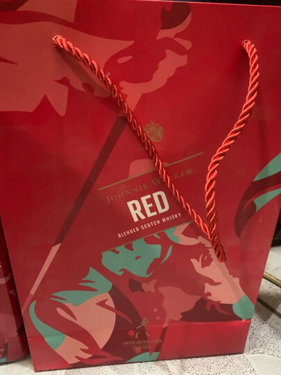 尊尼获加(Johnnie Walker)红方 红牌 苏格兰 调和型 威士忌 洋酒 700ml(无盒) 晒单图