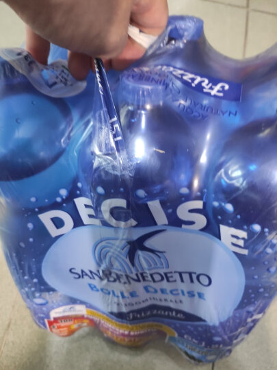 意大利进口 圣碧涛（San Benedetto） 饮用天然水 500ml*6 （新老包装交替） 晒单图