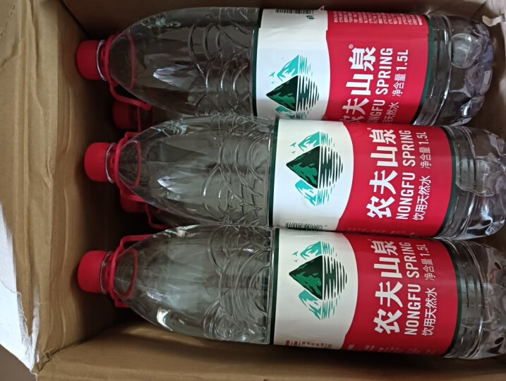 农夫山泉 饮用水 饮用天然水380ml*24瓶 整箱装 晒单图