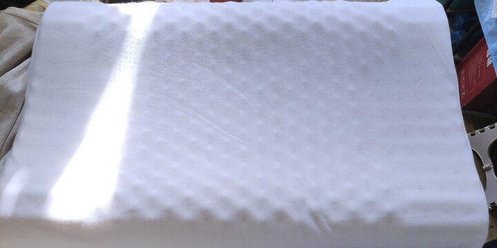 睡眠博士(AiSleep)枕头 释压按摩颗粒泰国乳胶枕进口天然乳胶枕 成人睡眠橡胶波浪颈椎枕芯 晒单图