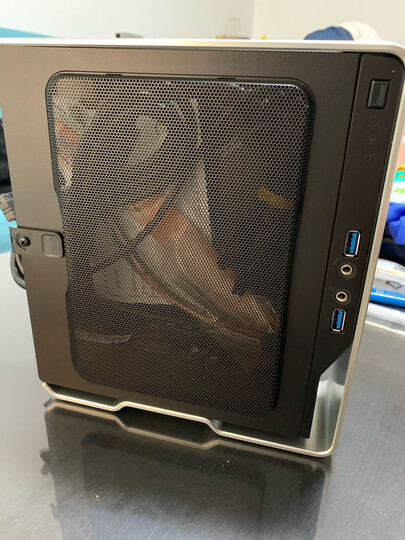迎广(IN WIN)肖邦 银色 itx机箱(支持MINI ITX主板/铝合金外框/自带150W足瓦静音电源/USB3.0 x2) 晒单图