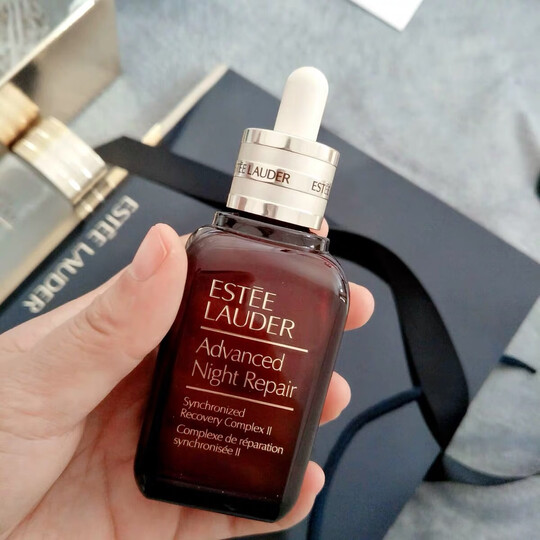 雅诗兰黛(Estee Lauder)特润修护肌透精华露 50ml(精华肌底液 ANR 小棕瓶)新老包装随机发 晒单图
