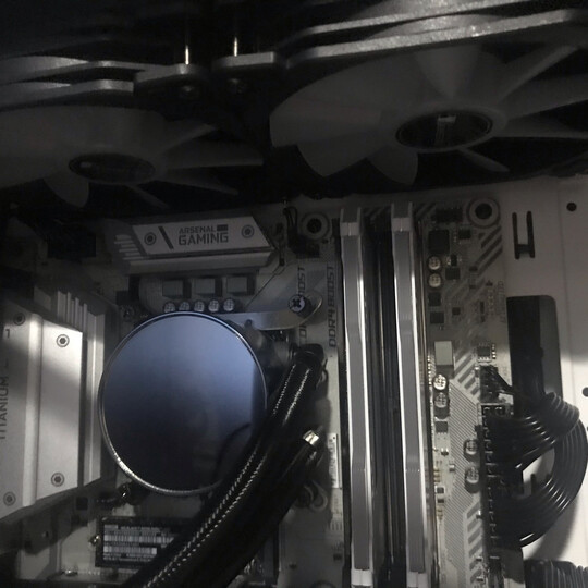 七彩虹(Colorful)iGame1060烈焰战神S-6GD5 Top 6G192bit吃鸡显卡 晒单图