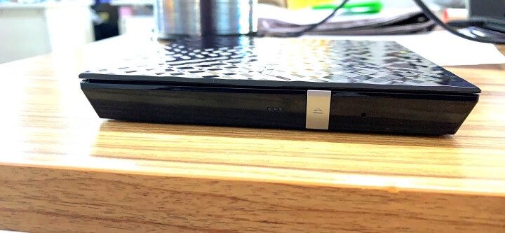 华硕(ASUS) 8倍速 USB2.0 外置DVD刻录机 移动光驱 黑色(兼容苹果系统/SDRW-08D2S-U) 晒单图