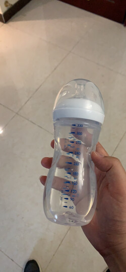 飞利浦新安怡 奶瓶 PP奶瓶 仿母乳硅橡胶奶嘴宽口径 330ml 进口 自带6月+奶嘴SCF696/13 晒单图