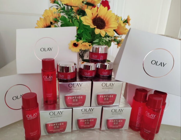 玉兰油（OLAY）大红瓶面霜50g提拉紧致补水抗皱乳液面霜礼物女护肤品母亲节礼物 晒单图