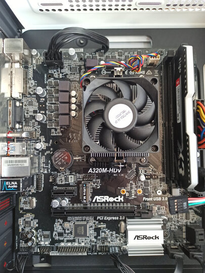 华擎(ASRock)A320M-HDV主板 + AMD 锐龙 3 2200G 处理器 (r3)板U套装 晒单图