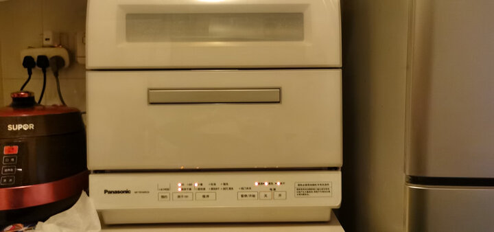 松下(Panasonic)6套容量洗碗机 除菌烘干双层碗篮台式NP-TR1WRCN(珍珠白) 晒单图