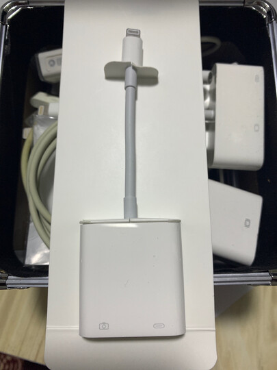 Apple/苹果 Lightning/闪电转 VGA 转换器 iPhone转接头 iPhone投屏 手机投屏 适用于iPhone/iPad/Airpods 晒单图