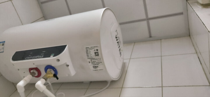 美的（Midea）速热50升电热水器 5.3倍大水量 健康洗 一级节能专利无缝内胆 智能家电F50-15WB5(Y) 晒单图
