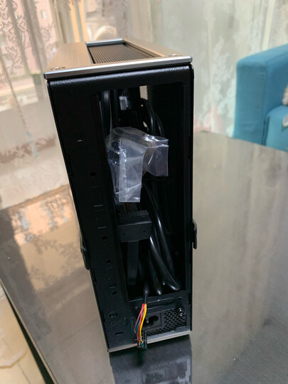 迎广(IN WIN)肖邦 银色 itx机箱(支持MINI ITX主板/铝合金外框/自带150W足瓦静音电源/USB3.0 x2) 晒单图