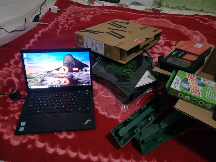 联想14英寸ibm轻薄便携商务办公笔记本手提电脑 1acd丨i5-8265u 8g