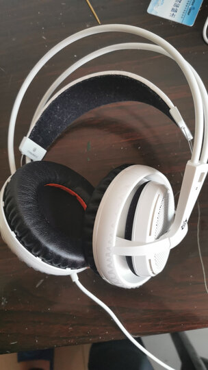 赛睿 (SteelSeries) 西伯利亚 200 白色 西伯利亚经典 单/双3.5mm自由转换 免调节设计 游戏耳机 晒单图