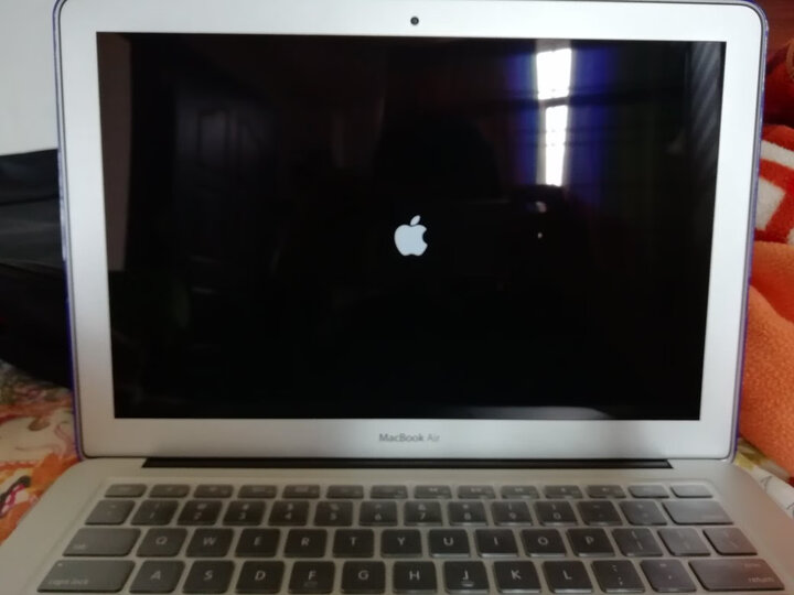 Apple MacBook Air 13.3英寸笔记本电脑 银色(2017款Core i5 处理器/8GB内存/256GB闪存 MQD42CH/A) 晒单图