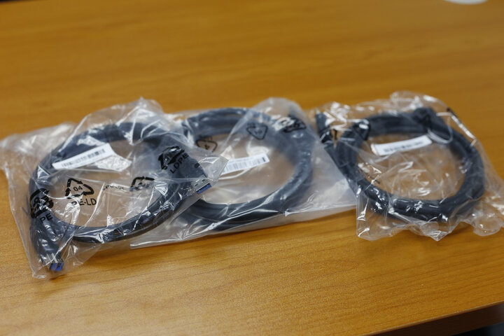 华硕(ASUS) ROG玩家国度 PG27VQ 27英寸显示屏 165HZ1800R曲率 2K G-Sync旋转升降电竞液晶显示器(HDMI/DP) 晒单图
