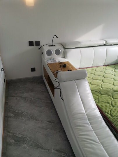梵萨帝 床 皮床多功能床双人床1.8米 豪华尊享版（带投影仪） 床+乳胶椰棕双面床垫 晒单图