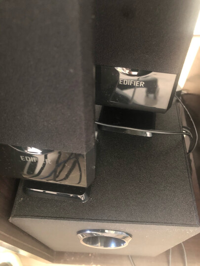 漫步者(EDIFIER) R101V 2.1声道多媒体音箱 音响 电脑音箱 黑色 晒单图