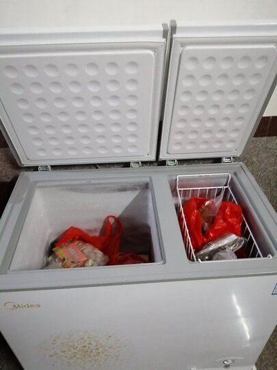 美的(Midea)200升 双温双箱冷柜 家用商用冰柜 一级能效 冷冻冷藏卧式冰箱 BCD-200DKM(E) 晒单图