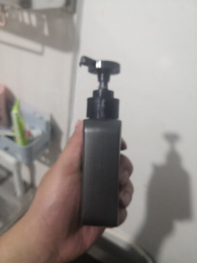 曼秀雷敦男士冰爽活炭洗面奶150ml (控油清爽洁面乳 深层洁净 收缩毛孔 去黑头去油去角质 ) 晒单图