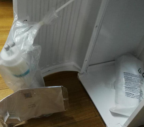 美的(Midea)YD1202S-F 高端柜式2L大容量立式电子制冷型 饮水机 晒单图