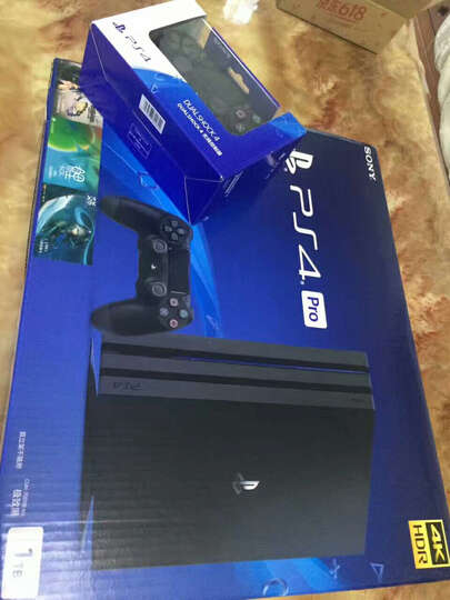 索尼【PS4 Pro 国行主机】PlayStation 4 Pro 电