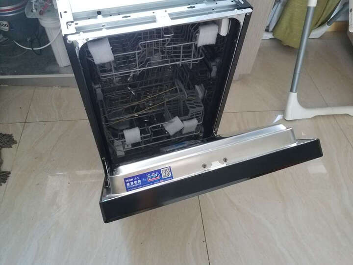 海尔(Haier)8套大容量 80℃高温除菌消毒 自动烘干 嵌入式 洗碗机家用 HW8-1718 晒单图