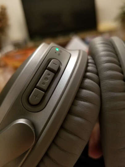 BoseQC35:耳机不错,就是里面说明书根本没有