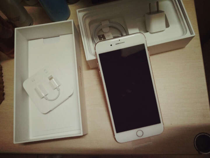 AppleiPhone7 Plus:前段时间买了部六,现在买