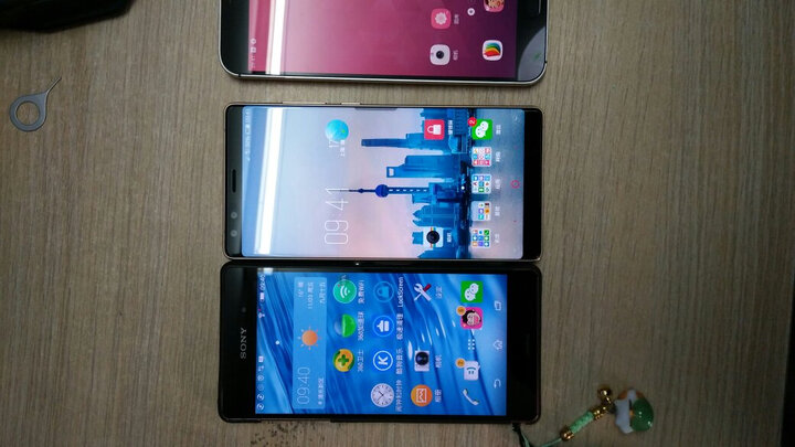 努比亚(nubia)Z17S 全面屏 游戏手机 极光蓝8GB+128GB 全网通 移动联通电信4G手机 双卡双待 晒单图