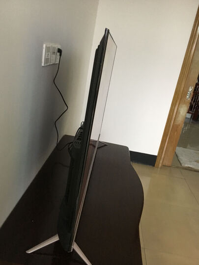 创维58H7:电视送得很快,品牌挑了挑看了看,还