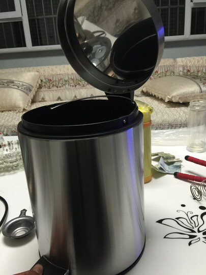 欧润哲垃圾桶:双十一买的,超级划算,给配送员