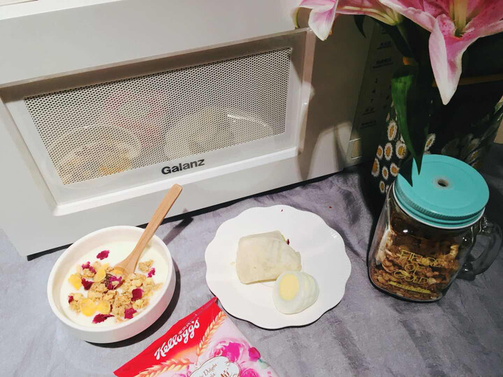 家乐氏谷兰诺拉恋香玫瑰什锦谷物:听说杨幂代