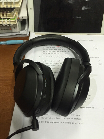 索尼WH-1000XM2:说实话本来打算双十一花二