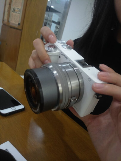 索尼（SONY） ILCE-6000L/ a6000 微单相机入门级 含(E16-50拆机)银色 晒单图