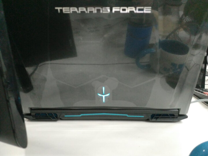 未来人类（Terrans Force）T500 15.6英寸游戏本(i7-7700HQ 16G 256G固态+1T GTX1060 发光LOGO)　 晒单图