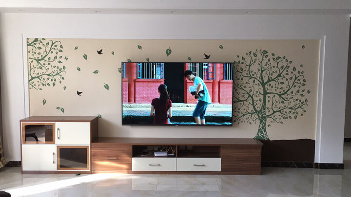 海信LED75E7U:75吋的电视放在我近50平方米