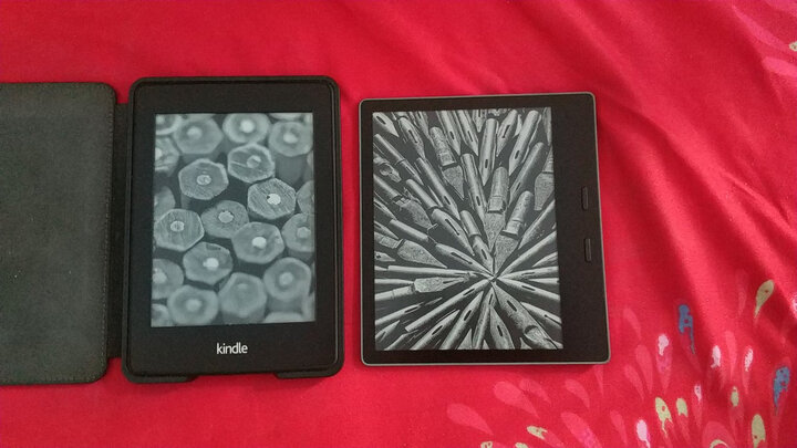 Kindleoasis(new):手感确实不错,比kp2尺寸还小