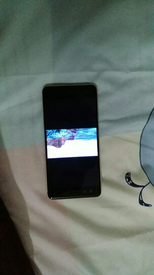 努比亚Z17miniS 小牛8:手机很性感,很满意,就