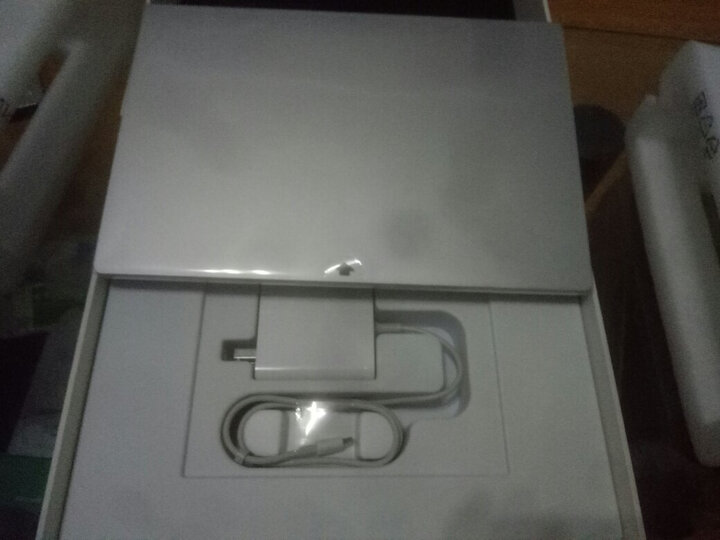 小米(MI)Air 13.3英寸全金属超轻薄笔记本电脑(i7-8550U 8G 256GSSD MX150 2G显存 FHD 预装Office 指纹版)灰 晒单图