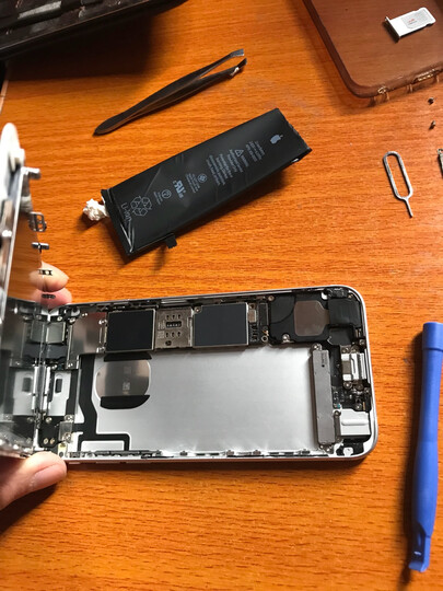 诺希苹果6旗舰MAX:曾在小灵通售后做过3年维