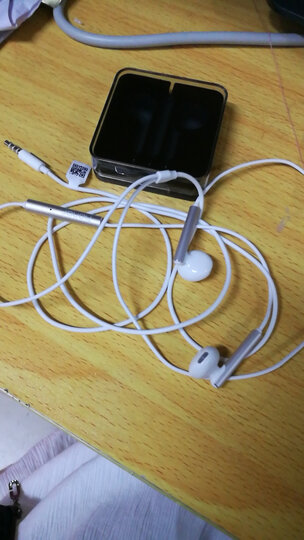 华为引擎耳机升级版:声音正常听歌打电话都挺