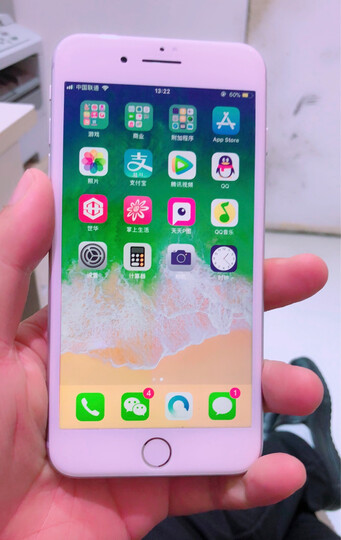 Apple iPhone 8 Plus 256GB 红色特别版 移动联通电信4G手机 晒单图