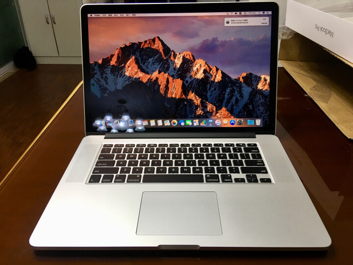 Apple MacBook Pro 13.3英寸笔记本电脑 银色(Core i5 处理器/8GB内存/256GB SSD闪存/Retina屏 MF840CH/A) 晒单图