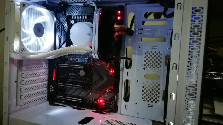 华擎（ASRock）Z370 Gaming K6主板 + 英特尔（Intel）i5 8400 板U套装 晒单图