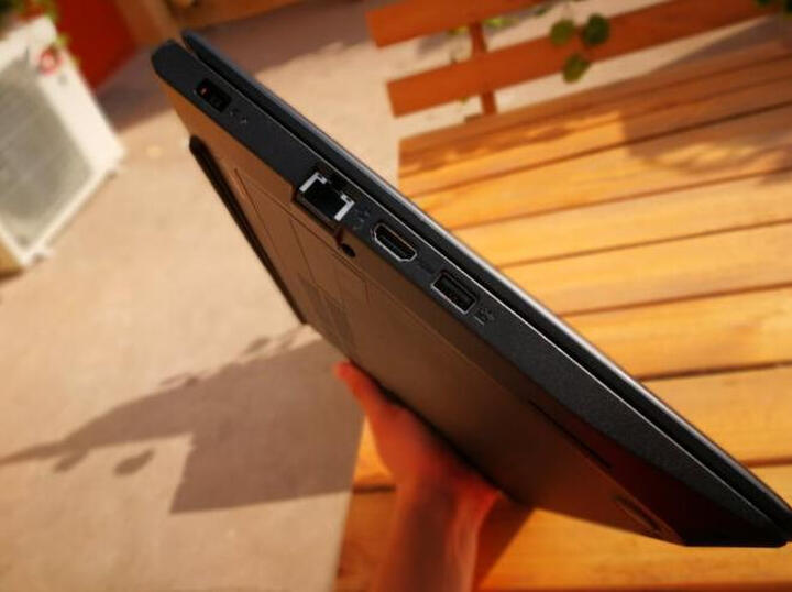 ThinkPad 联想 E470 14英寸商务便携轻薄手提笔记本电脑 i5 8G内存 500G硬盘 独显@1RCD 晒单图