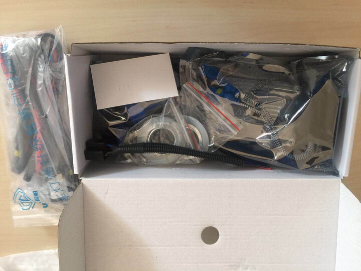 阿帕5C 蓝膜海5双光透镜氙气灯安定器套装 D1S疝气灯泡远近一体汽车大灯改装 晒单图