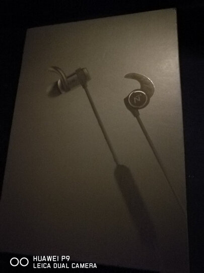 网易X3 蓝牙HIFI耳机-黑色:音质不错 耳朵比较