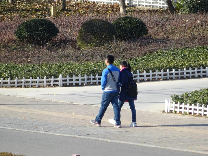索尼(SONY) DSC-HX60 便携数码相机/照相机/卡片机 黑色(2040万有效像素 30倍光学变焦? Wi-Fi遥控拍摄) 晒单图