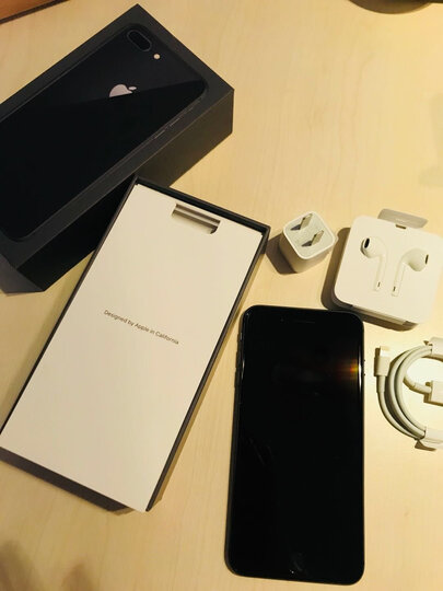 Apple:虽然苹果8外形没有什么太大的变化,但材